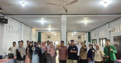 Kuliah Umum IIM Jambi: Akademisi Islami di Era Disrupsi, Menjaga Nilai Keagamaan, Menguasai Teknologi, dan Prestasi Global